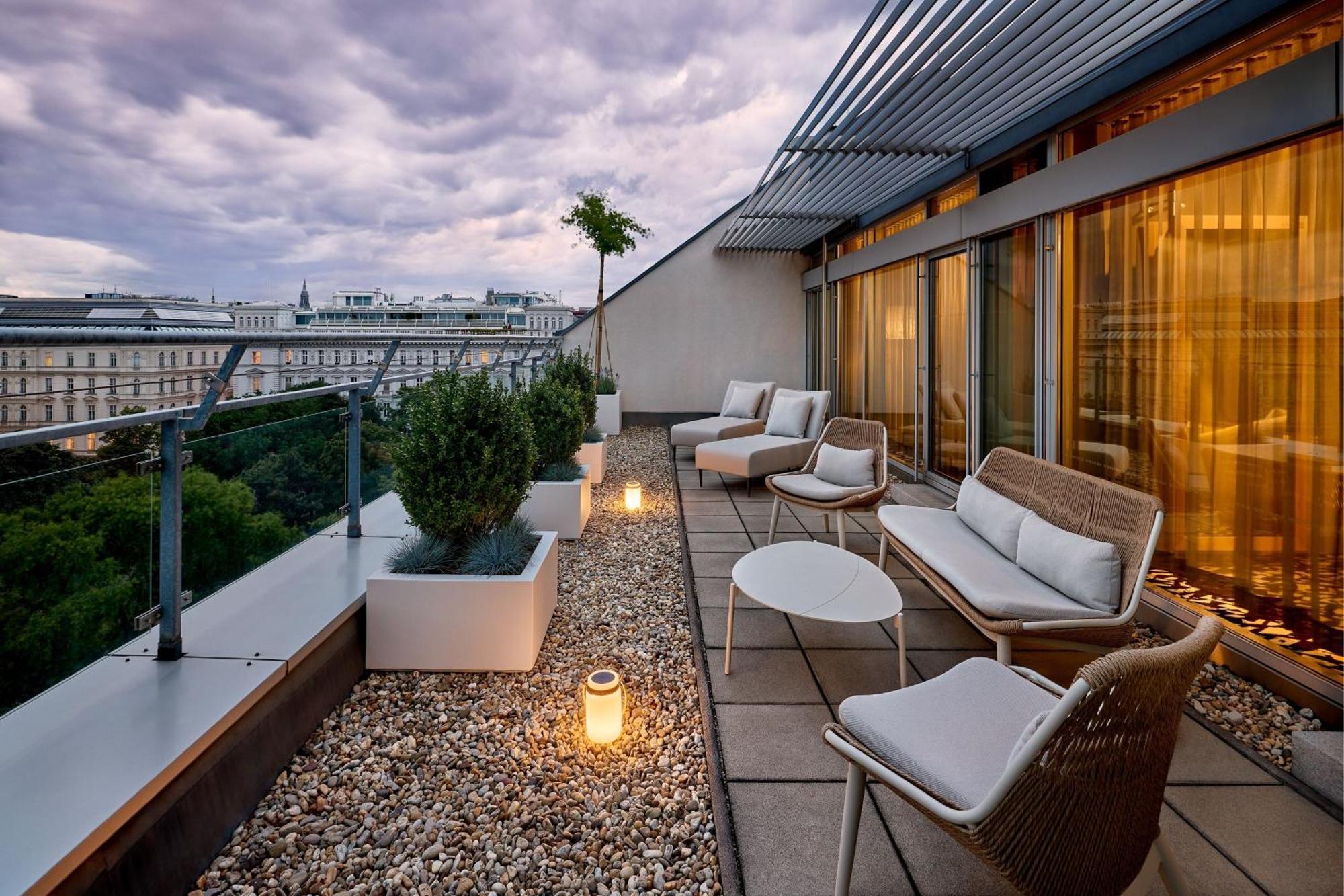 Le Meridien Vienna Hotel Exterior photo The Terrace